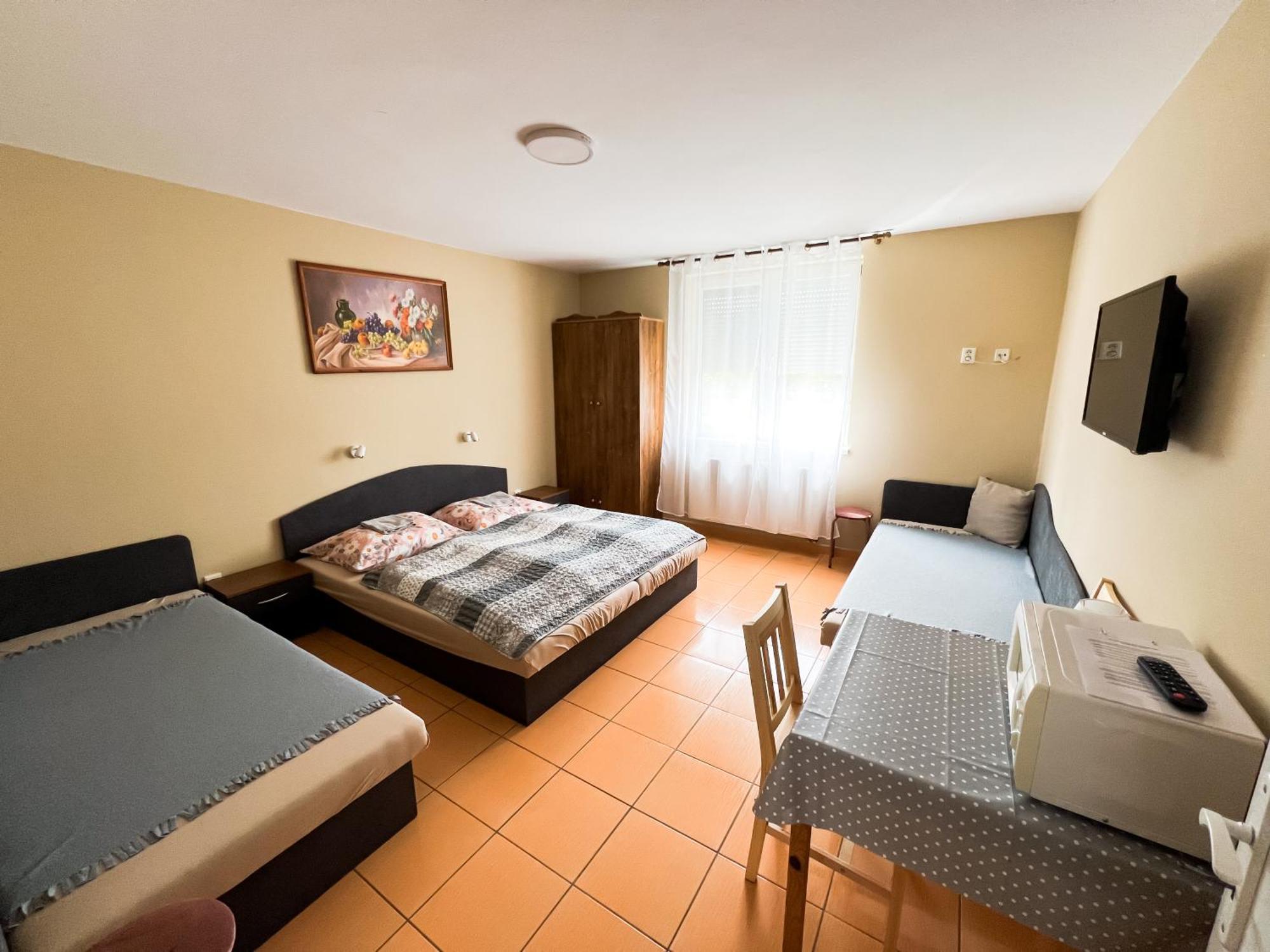 Apartman Taktik Velky Meder Luaran gambar